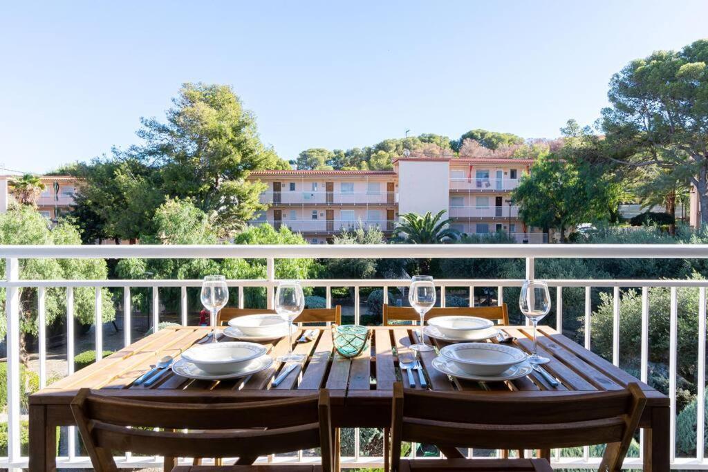 Privilegiado-Tarragona-50Mplaya-Wifi-Pool-Relax8 外观 照片